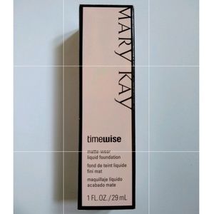 Mary Kay TimeWise Matte-Wear Liquid Foundation
